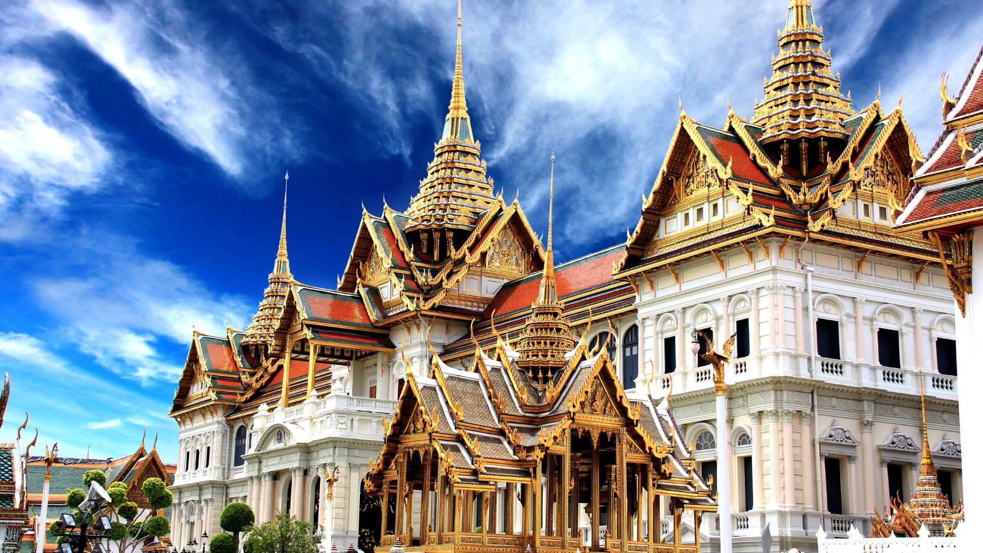 Bangkok templomai és királyi épületei