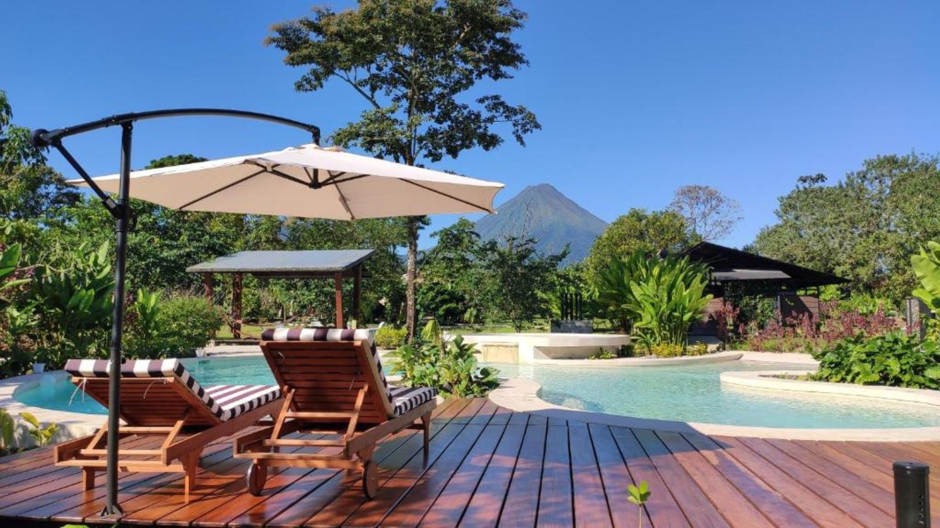 Glamping szállás vulkáni kilátással La Fortunában