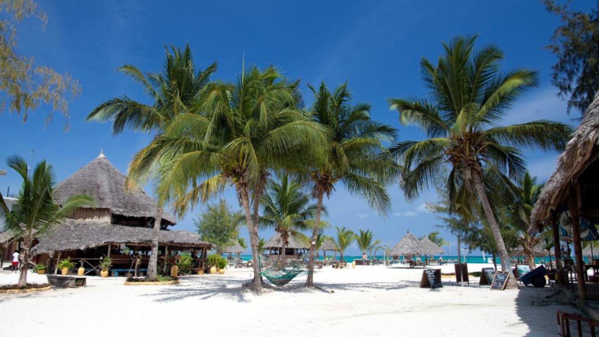 Trópusi beach hotel Paje tengerpartján Zanzibáron