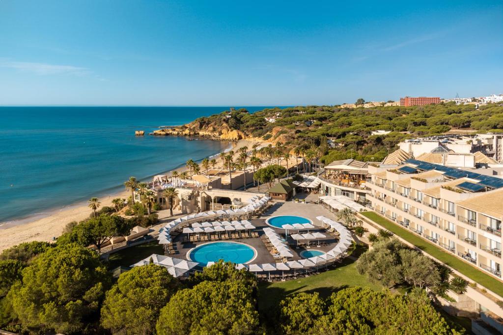 Tengerparti resort az Algarve napsütötte partvidékén