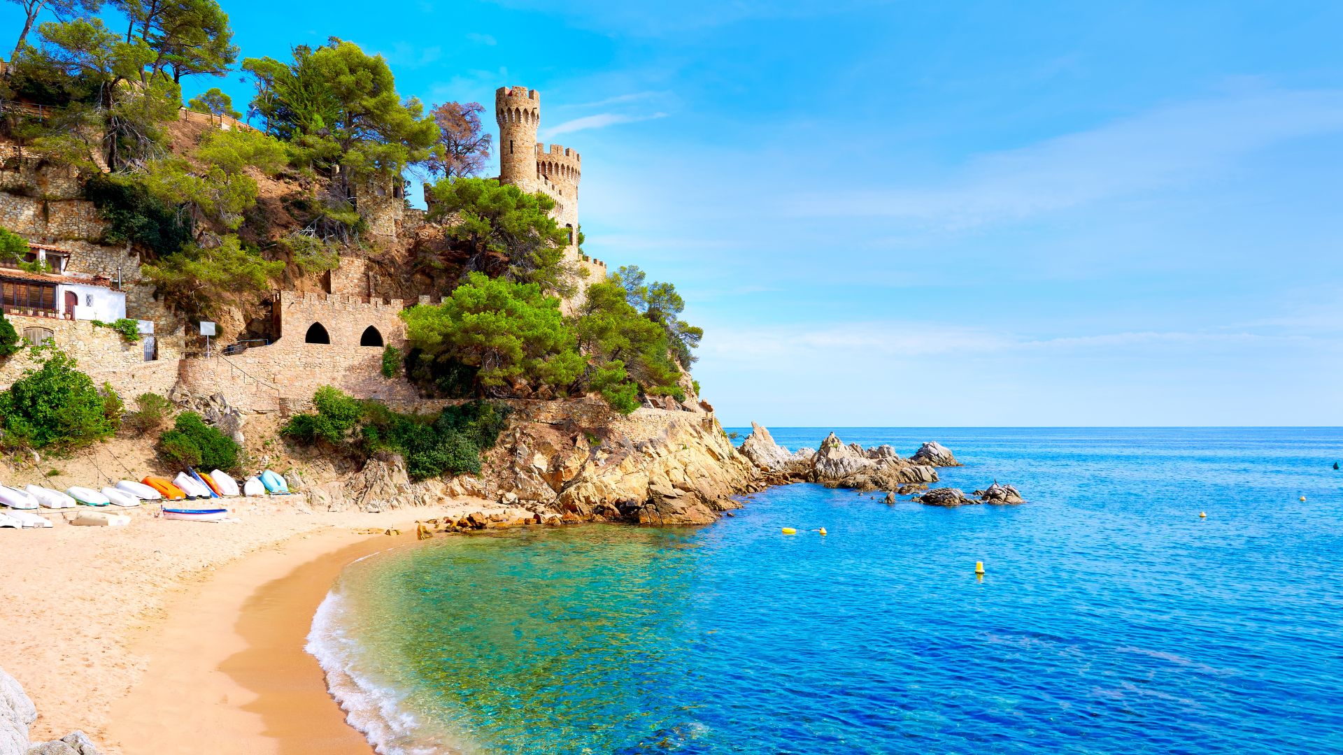 Lloret de Mar mediterrán tengerpartja a Costa Braván